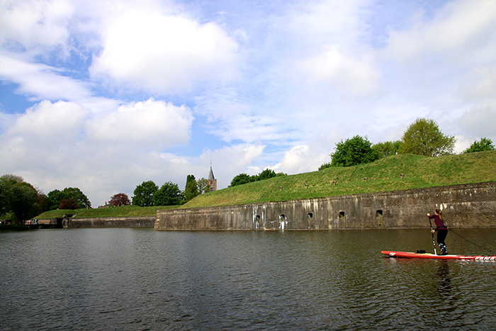 SUP Route Naarden Vesting kasteel muur