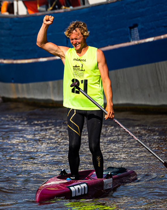 leersup-sup-coach-niek-11city-world-record